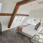 Host & Stay - Caedmon House
